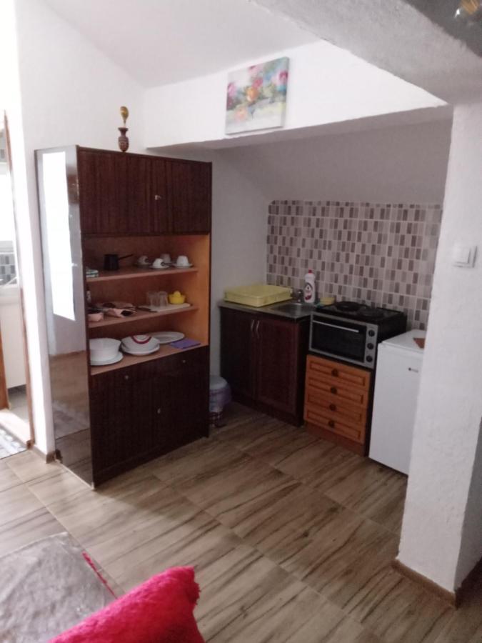 Gm - Studio Apartment Требине Екстериор снимка